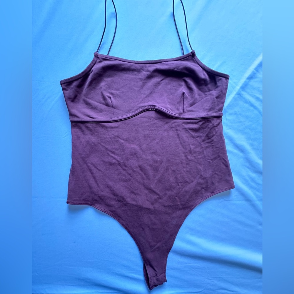 ASOS // MAROON BODYSUIT // SIZE 10